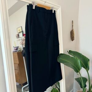 Babaton Observer Cargo Skirt (BLACK)